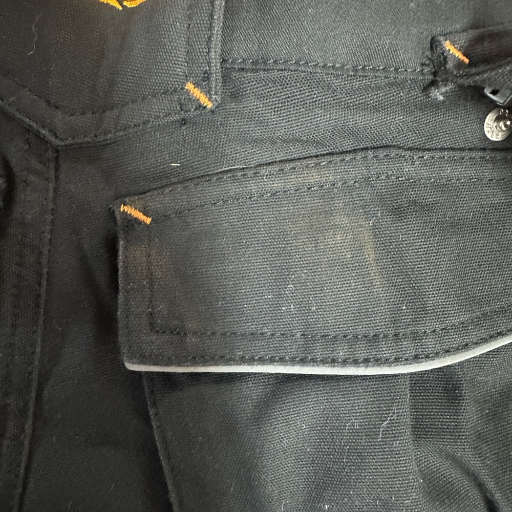 Timberland Men's Black and Gray Cargo Pants - Picture 5 of 6